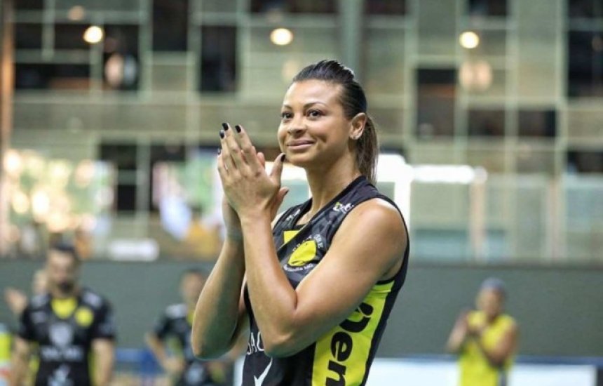 Imagem de Walewska Oliveira, campeã olímpica de vôlei, morre aos 43 anos