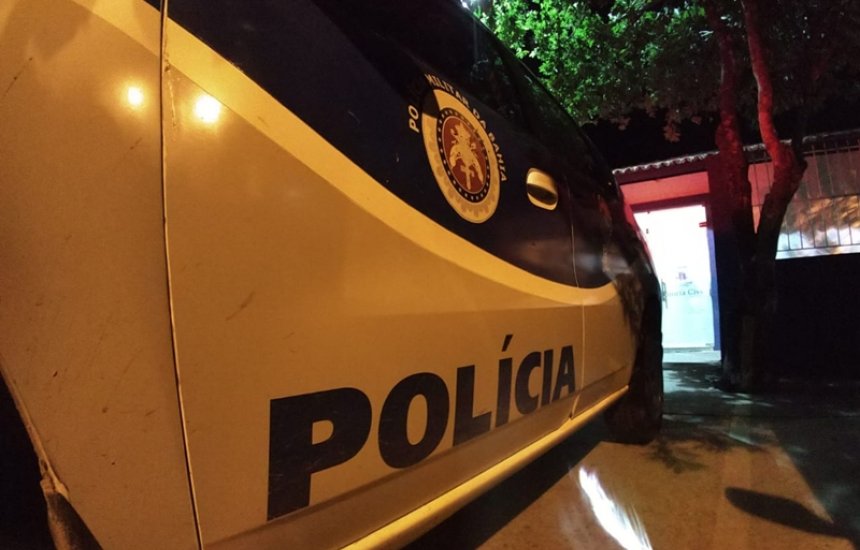 Corrida De Carro Da Polícia - Fotografias de stock e mais imagens